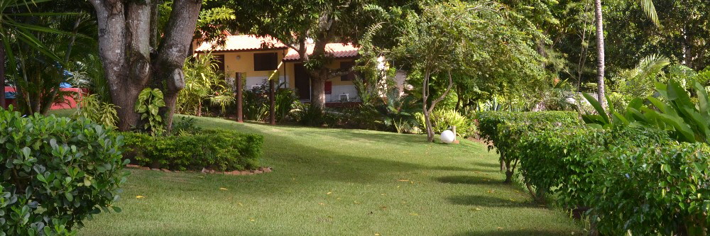 Hotel Pousada Rancho Fundo Costa de Cama�ari, Pousada em Abrantes / Cama�ari na Estrada do Coco. Pousada Cama�ari Bahia